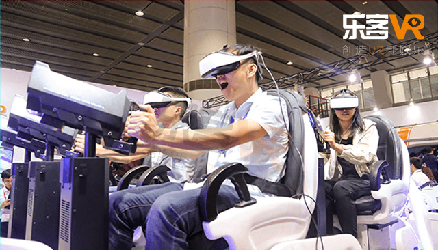 乐客VR出品的六座VR飞船《时空之门》
