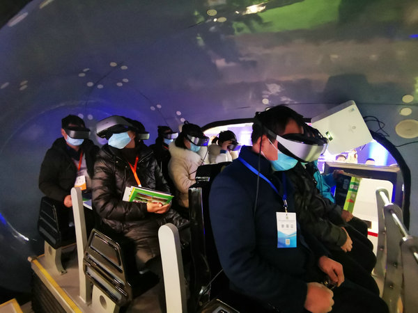 乐客vr游戏设备体验