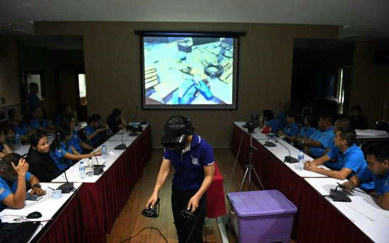 印度政府通过虚拟现实VR提高印度的教育体系