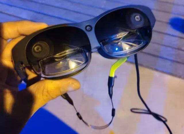 AR眼镜